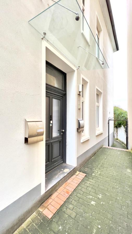 Schoenes City-Apartment Mit 2 Schlafzimmer, Parkplatz, Ruhig Und Hell, D46-Dg Олденбург Екстериор снимка