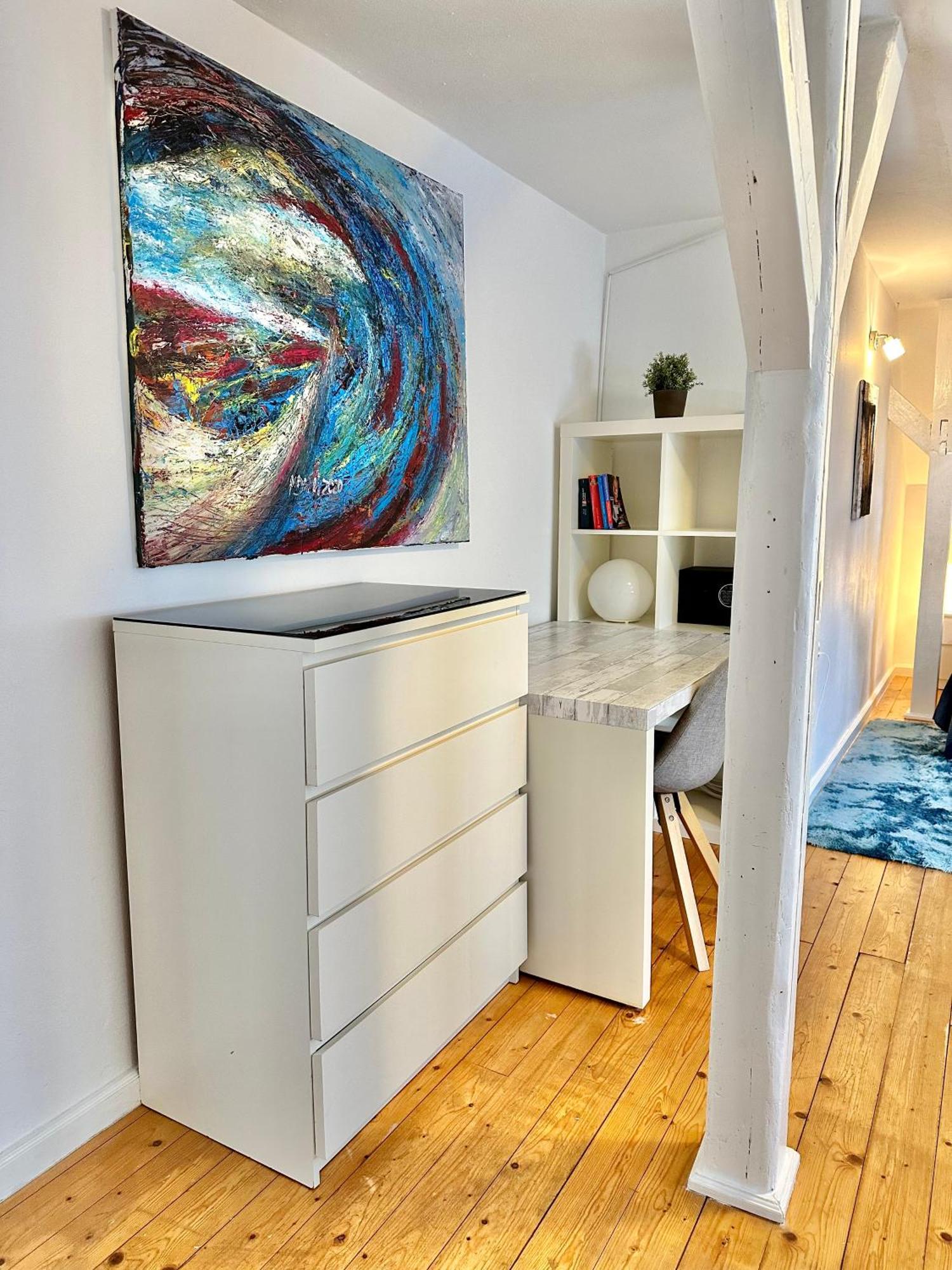 Schoenes City-Apartment Mit 2 Schlafzimmer, Parkplatz, Ruhig Und Hell, D46-Dg Олденбург Екстериор снимка