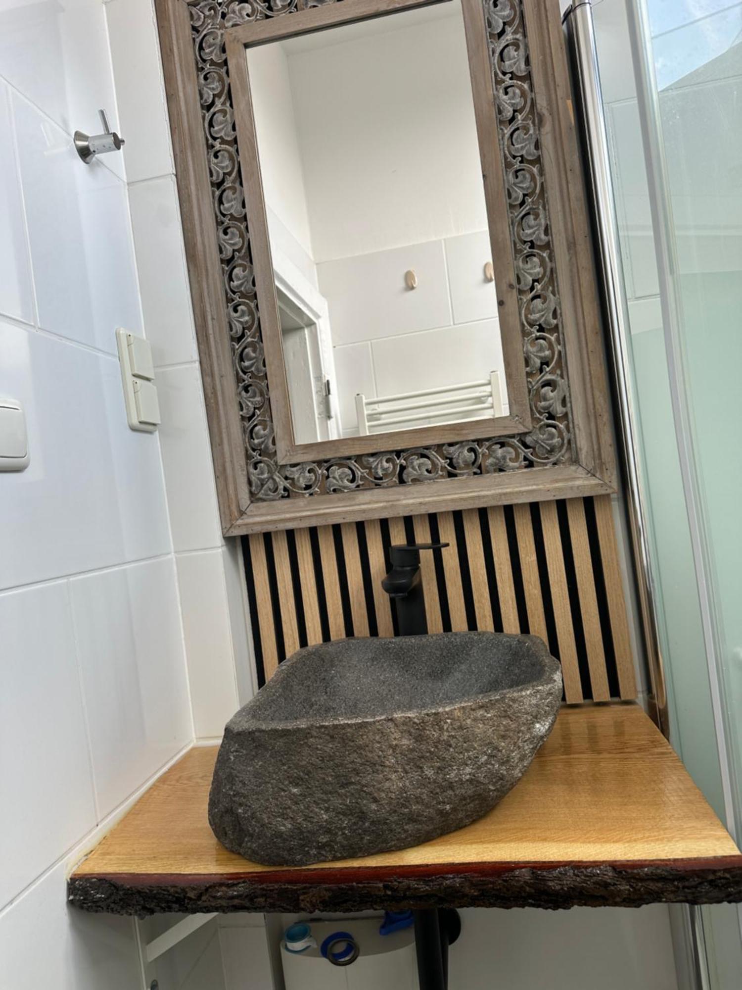 Schoenes City-Apartment Mit 2 Schlafzimmer, Parkplatz, Ruhig Und Hell, D46-Dg Олденбург Екстериор снимка